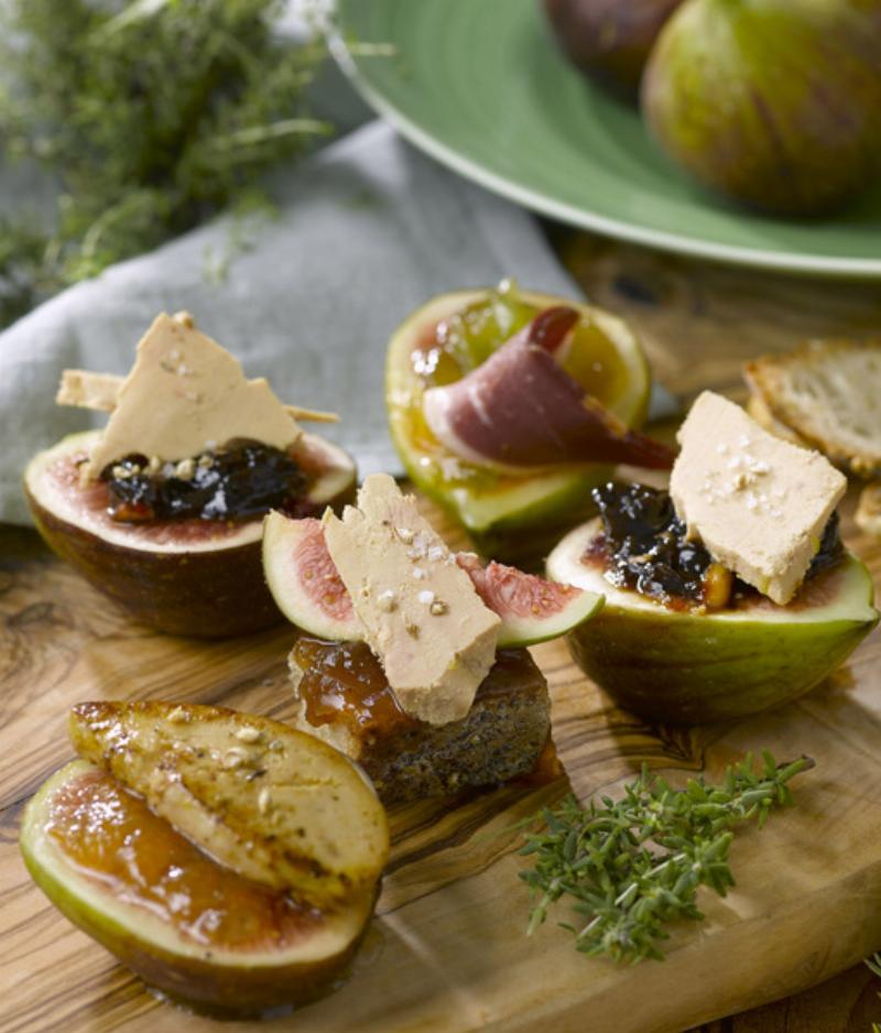 Fêtes françaises : traditions, gastronomie, partage familial et art de vivre.